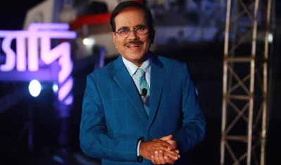 ইত্যাদি অনুষ্ঠানের পরিকল্পক, নির্মাতা ও উপস্থাপক হানিফ সংকেত