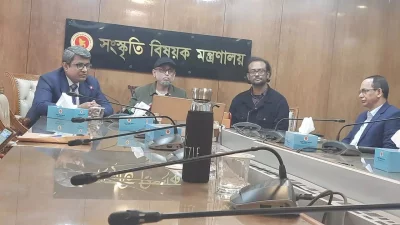 রোববার বিকালে সচিবালয়ে সংস্কৃতিবিষয়ক মন্ত্রণালয়ের সভাকক্ষে সংবাদ সম্মেলনের আয়োজন করা হয়। ছবি: সংগৃহীত