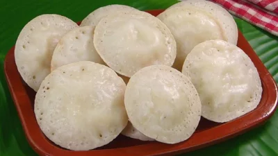 চিতই পিঠা।