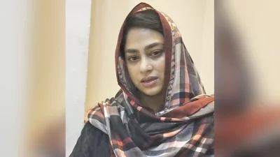 ভিডিও বার্তায় কথা বলছেন চিত্রনায়িকা পপি। ছবি: ভিডিও থেকে