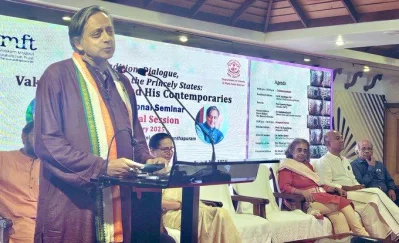 ভারতের কংগ্রেস দলীয় নেতা, লোকসভা সদস্য ও সাবেক পররাষ্ট্র প্রতিমন্ত্রী শশী থারুর। ফাইল ছবি