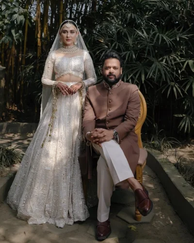 ১৩ বছরের প্রেমকে পরিণয়ে রূপ দিলেন মেহজাবীন চৌধুরী ও আদনান আল রাজীব দম্পতি। ছবি: ফেসবুক