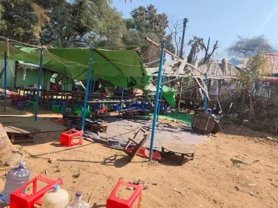 হামলার পর বিয়ের অনুষ্ঠান ছেড়ে পালিয়ে যায় মানুষজন। ছবি: সংগৃহীত