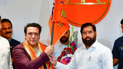 প্রাণ বাঁচাতেই রাজনীতি করার সিদ্ধান্ত নিয়েছিলেন গোবিন্দ। ছবি: সংগৃহীত