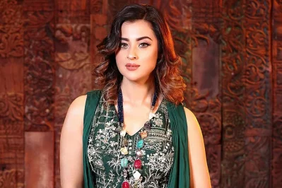 শবনম বুবলী। ছবি: সংগৃহীত
