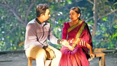 ‘প্রিয় প্রিয়সিনী’ নাটকে ফারহান আহমেদ জোভান ও তানজিম সাইয়ারা তটিনী। ছবি: সংগৃহীত
