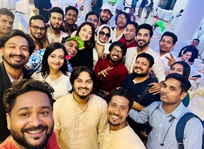 বাচসাসের ইফতার মাহফিলে আগত শিল্পীদের একাংশ। ছবি: সংগৃহীত