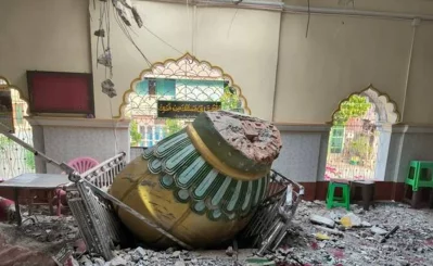 মিয়ানমারে ভূমিকম্পে ধ্বংসপ্রাপ্ত মসজিদ। ছবি: সংগৃহীত