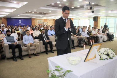 কাশ্মীরের পেহেলগামের ঘটনায় ঢাকায় ভারতীয় হাইকমিশন আয়োজিত স্মরণ অনুষ্ঠান। ছবি: সংগৃহীত