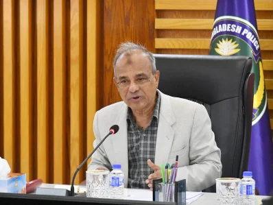 স্বরাষ্ট্র উপদেষ্টা লেফটেন্যান্ট জেনারেল (অব.) মো. জাহাঙ্গীর আলম চৌধুরী