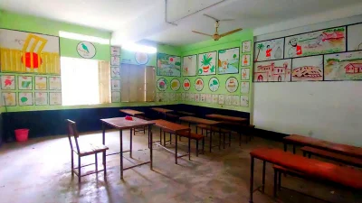 জামালপুরের ইসলামপুর উপজেলার গাইবান্ধা ইউনিয়নের চরদাদনা পূর্বপাড়া মিয়া উল্লা দেওয়ানি সরকারি প্রাথমিক বিদ্যালয়। ছবি: ইত্তেফাক
