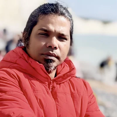 শিল্পী তৌহিদ শিমুল। ছবি: সংগৃহীত