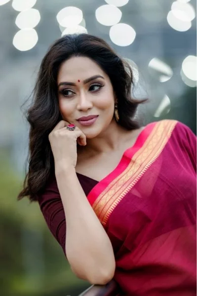 জাকিয়া বারী মম। ছবি: সংগৃহীত