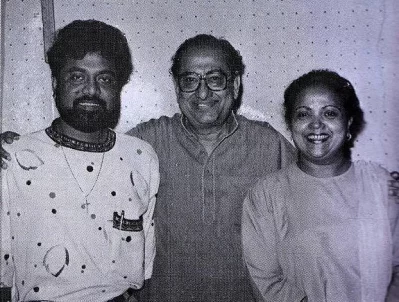 এন্ড্রু কিশোর, পুলক বন্দোপাধ্যায় ও সাবিনা ইয়াসমিন। ছবি: সংগৃহীত