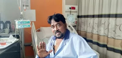 হাসপাতালের বেডে এন্ড্রু কিশোর। ছবি: সংগৃহীত