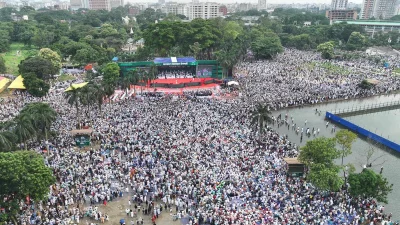 সোহরাওয়ার্দী উদ্যানে প্রথমবারের মতো জাতীয় সমাবেশ করছে বাংলাদেশ জামায়াতে ইসলামী। ছবি: ইত্তেফাক