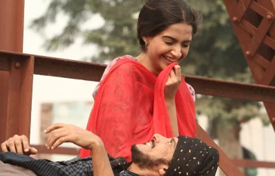&lsquo;ভাগ মিলখা ভাগ&rsquo; সিনেমায় সোনম কাপুর ও ফারহান আখতার। ছবি: সংগৃহীত
