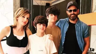 দুই ছেলের সঙ্গে হৃতিক ও সুজান
