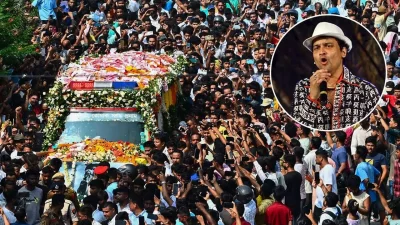 সংগীতশিল্পী জুবিন গার্গকে শেষ শ্রদ্ধা জানাতে আসামের রাস্তায় জড়ো হয়েছিল প্রায় ১৭ লক্ষ মানুষ। ছবি: সংগৃহীত