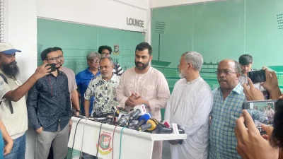 প্রত্যেকে ব্যাখ্যা করলেন, টিএলইএম কারও কথা শোনেনি