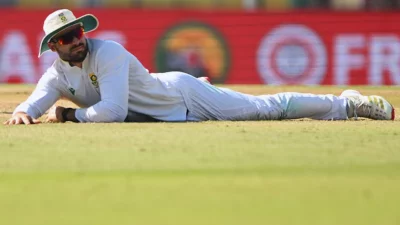 গুয়াহাটি টেস্টে ৯টি ক্যাচ নিয়ে বিশ্ব রেকর্ড গড়েছেন মার্করাম