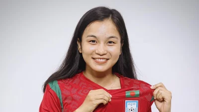 বেগম রোকেয়া পদক পেলেন ফুটবলার ঋতুপর্ণা বেগম রোকেয়া পদক পেলেন ফুটবলার ঋতুপর্ণা