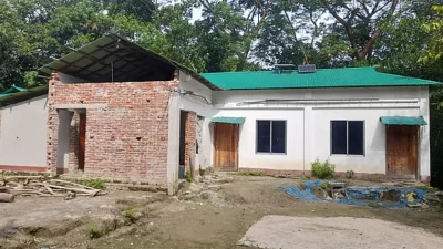 এই ঘরেই থাকেন হান্নান মাসউদ ও তার বাবা আমিরুল ইসলাম মোহাম্মদ আবদুল মালেক। ছবি: সংগৃহীত