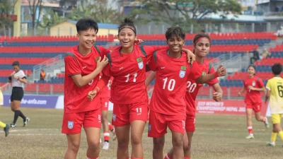 12 গোলের বিশাল জয়ের পর মাঠে নামেন বিস্ফোরক বাটলার 12 গোলের বিশাল জয়ের পর মাঠে নামেন বিস্ফোরক বাটলার