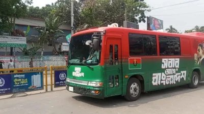 সকাল ৯টা ৫৫ মিনিটে প্রধানমন্ত্রী তারেক রহমান বগুড়া শহরের সার্কিট হাউজে পৌঁছান। ছবি: সংগৃহীত