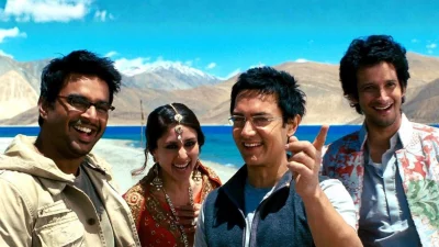 &lsquo;থ্রি ইডিয়টস&rsquo; সিনেমার দৃশ্য। আইএমডিবি