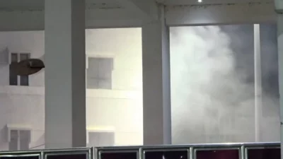 কার্গো ভিলেজ কমপ্লেক্সে আবারও আগুন লাগার ঘটনা ঘটে।