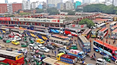মহাখালী বাস টার্মিনাল। ফাইল ছবি