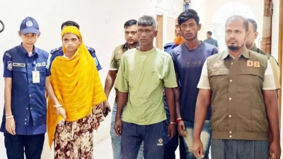 শিশুটির মা জিন্নাতুন, প্রেমিক রিপন টুডু গ্রেপ্তার।