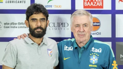 ভারতের কোচ খালিদ জামিলের সঙ্গে ব্রাজিলের কোচ কার্লো আনচেলত্তি