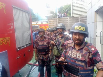 আগুন নিয়ন্ত্রণে যোগ দিয়েছে বিজিবি