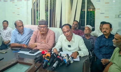 সংবাদ সম্মেলনে লিখিত বক্তব্য পাঠ করেন রংপুর বিভাগীয় বাস-মিনিবাস মোটর মালিক সমিতির যুগ্ম সাধারণ সম্পাদক মো. রেজাউল করিম বসুনিয়া।