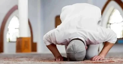 ফজরের দুই রাকাত সুন্নত ছুটে গেলে করণীয়