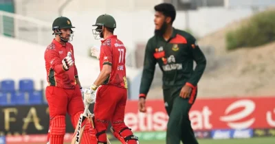 ত্রিদেশীয় সিরিজে বাংলাদেশের সামনে জিম্বাবুয়ের লক্ষ্য ২৭২ রান