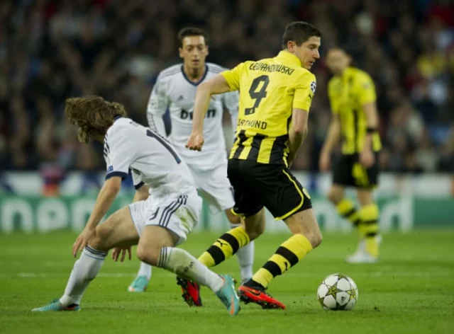 real-madrid-v-borussia-dortmund-uefa-champions-league-5c7f9f4fa67ccad7e6000020jpg