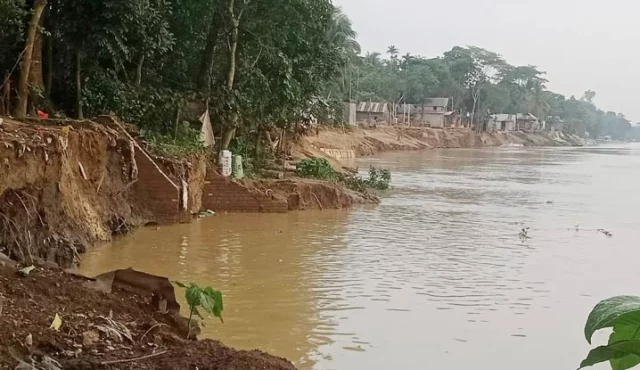 কুশিয়ারার ভাঙনে বদলে যাচ্ছে জকিগঞ্জের মানচিত্র!