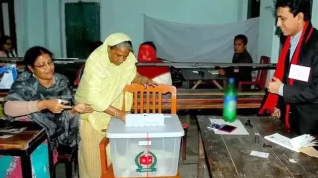 নির্বাচন ভোট দেওয়া