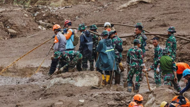 reuters indo3