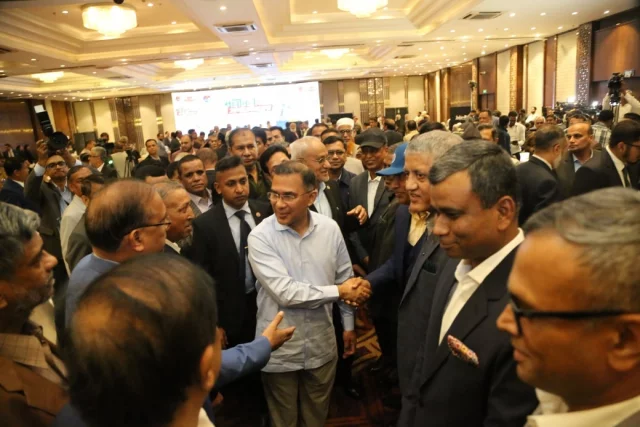 মতবিনিময় সভায় তারেক রহমান