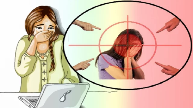 অনলাইনে নারীকে যৌন হয়রানির ঘটনা বাড়ছে