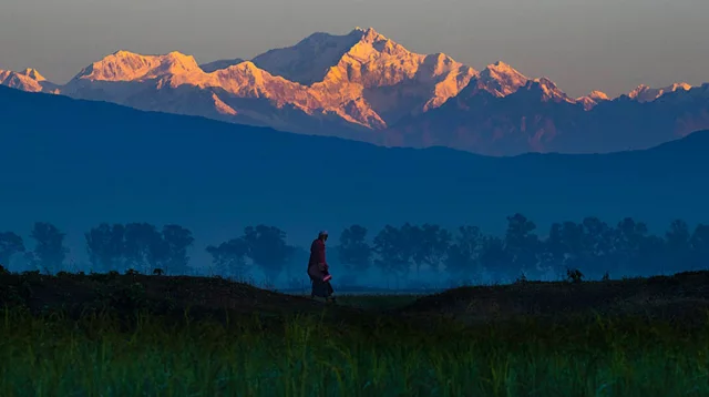 Erika Kisheva bilan uy 2 porno Juda sexy