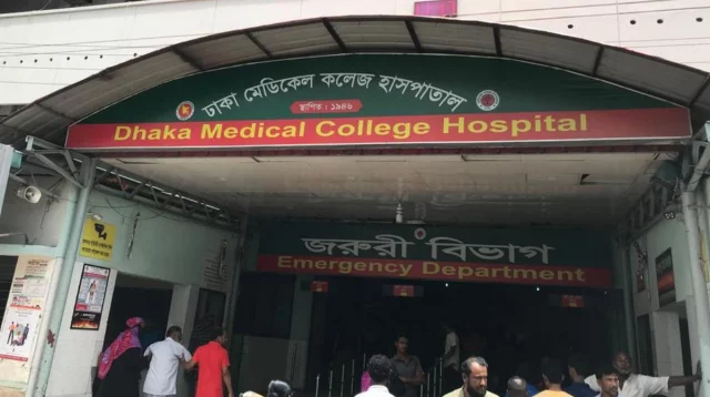 রাজধানীতে অভিযানের সময় মাদক নিয়ন্ত্রণ অধিদপ্তরের কর্মকর্তা গুলিবিদ্ধ