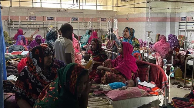 দেশের ৫৮ জেলায় ছড়িয়েছে হাম, ঝুঁকিপূর্ণ জনগোষ্ঠীকে টিকার আওতায় আনার  সুপারিশ