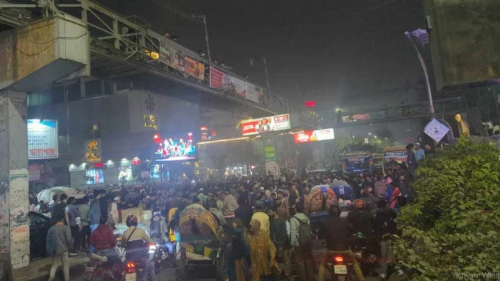 রাজধানীর সায়েন্সল্যাব মোড়