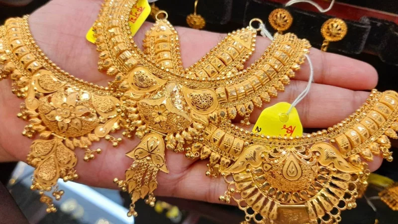 বিশ্ববাজারে স্বর্ণের দামে বড় ধস - Image 1