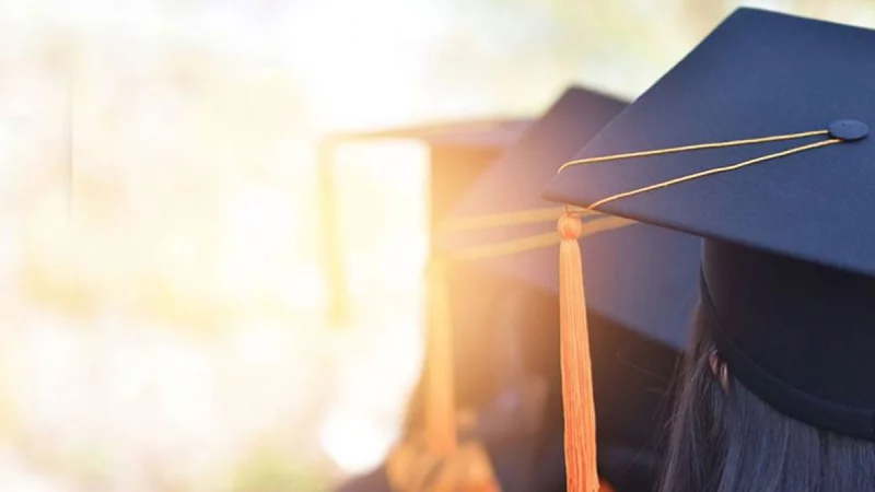 বিদেশে উচ্চশিক্ষায় নারীর যত প্রতিবন্ধকতা